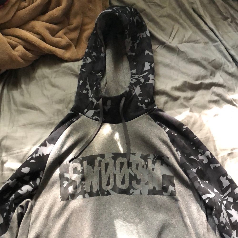 Medium Nike pullover